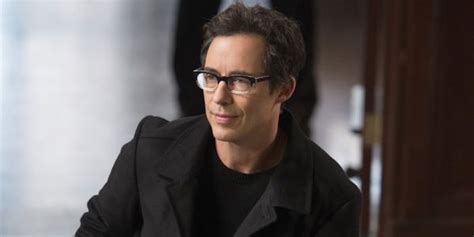 The Flash: We Finally Know How Harrison Wells' Return Will be Explained ...