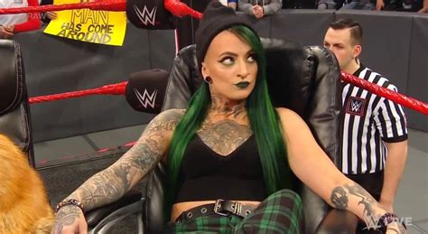 Ruby Riott Return 的图像结果