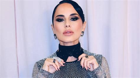 Paola Iezzi ieri e oggi: com'è cambiata la cantante dagli esordi a X-Factor 2024