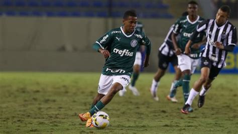 'Messinho' renueva con el Palmeiras y ya es más caro para el Barça