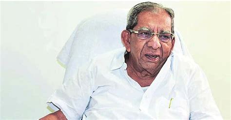 Karnataka Speaker U T Khader condoles death of Shamanur Shivashankarappa