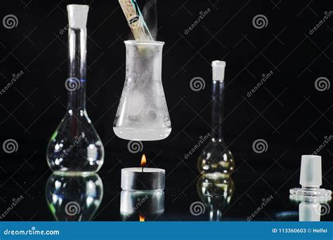 Chemical Experiments 的图像结果