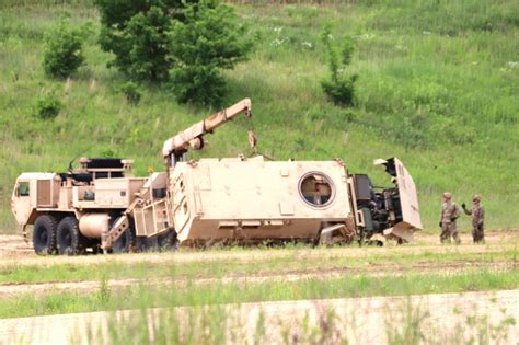 Wisconsin Guard Soldiers build military wrecker operating skills during ...
