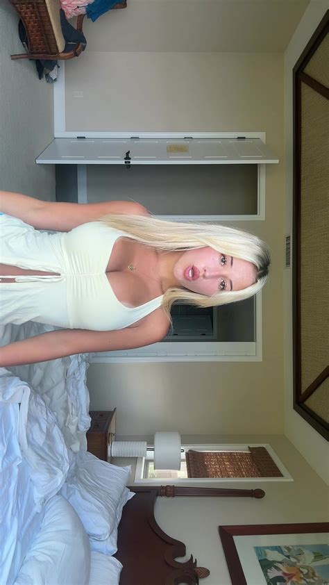 mailiholt (@mailiholtt) - Urlebird