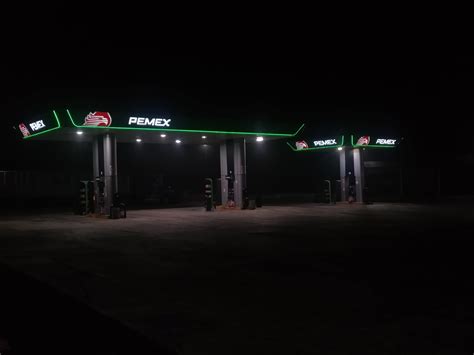 A Mexican gas station at night : r/LiminalSpace