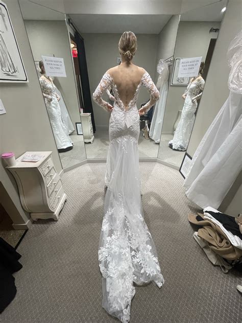 Essense of Australia D3284 New Wedding Dress Save 26% - Stillwhite