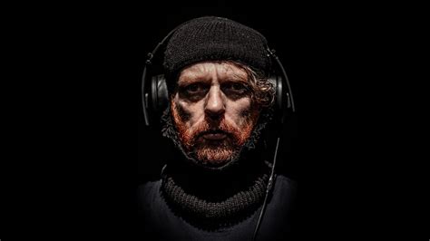 Kim Noble | Artist & Comedian | TV, Film, Theatre