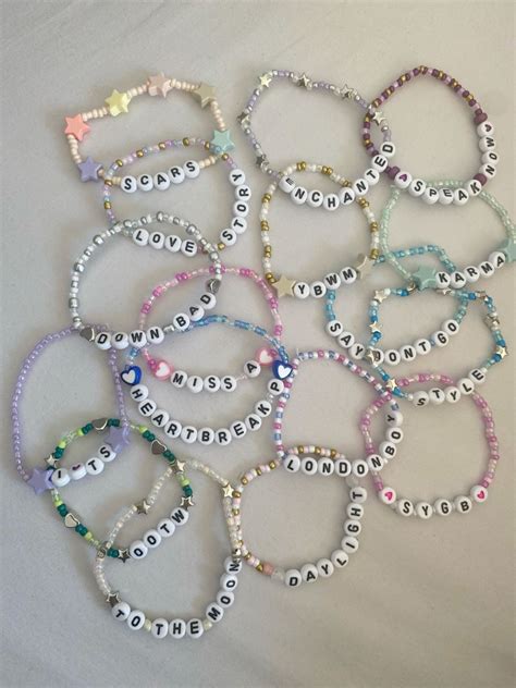 Taylor Swift Friendship Bracelets