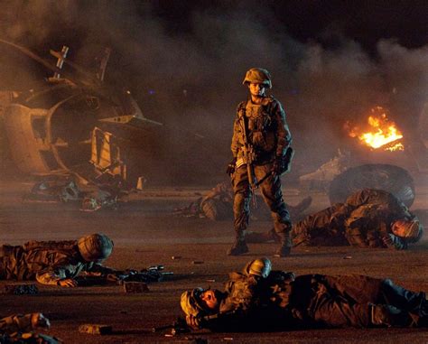 Two New Battle: Los Angeles Clips - FilmoFilia