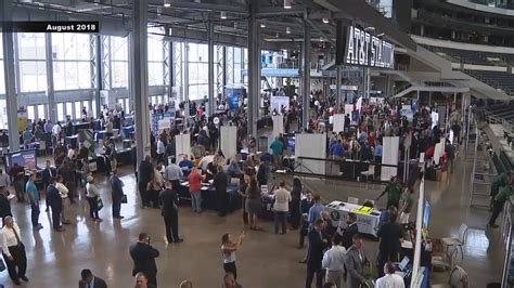 Large veterans job fair happening Thursday at AT&T Stadium | FOX 4 ...
