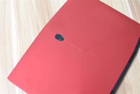 Alienware m15 RTX Review: A Portable Gaming Powerhouse