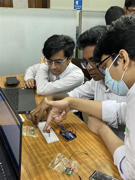 Robotics Classes - MLIS Robotics Club - Maple Leaf International School