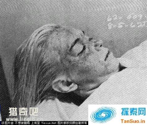 玛丽莲·梦露逝世50周年 百张未公开照片公布(组图)-搜狐滚动