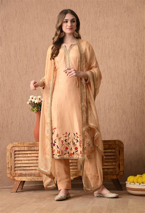 Stunning Creamish Yellow Kurta Set with Beautiful Zardozi, and Thread ...