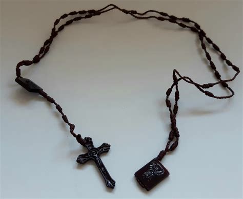 Rosary/Scapular | Family Life Catholic Gifts