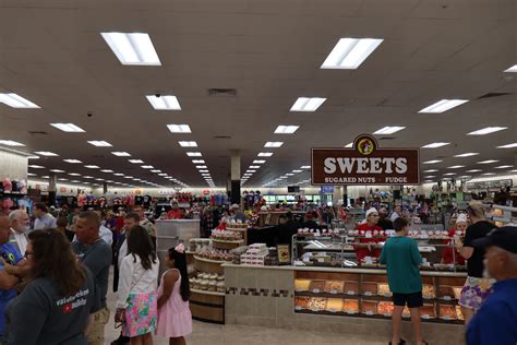 Behind the scenes at Sevierville Buc-ee's