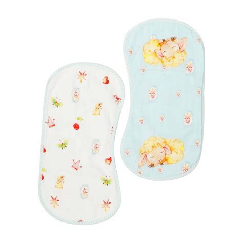 Fluffy the Sheep - Bamboo Muslin Burp Cloths, Bibs and Napkins Set ...