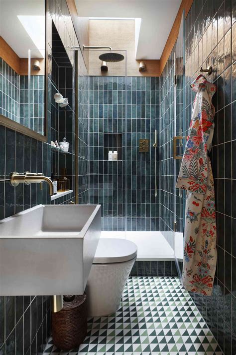 28 Bathroom Floor Tile Ideas Ranging From Neutral to Bold
