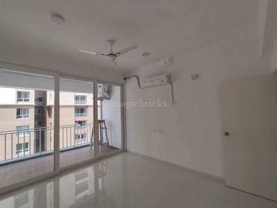 Rent Multistorey Apartment in Gachibowli very close to Continental ...