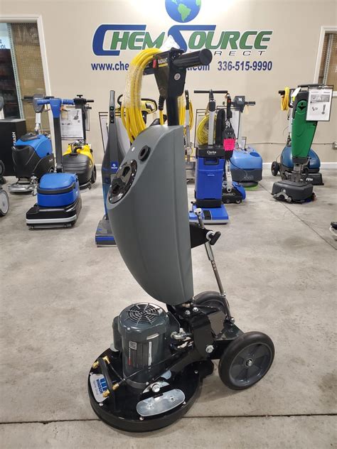 Carpet Cleaners - Industrial Carpet Cleaner Machine