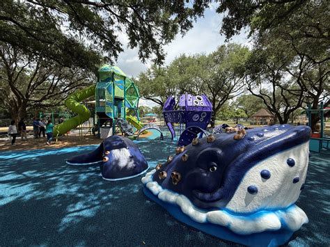 Carol Fox Park | Jersey Village, TX