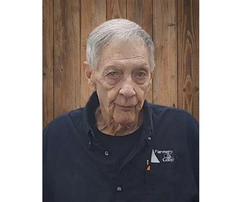 Michael Moore Obituary (2025) - Decorah, IA - Helms Funeral Home - Decorah