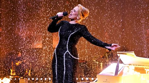 Adele 'verdwijnt' na laatste München show voor lange tijd - Qmusic