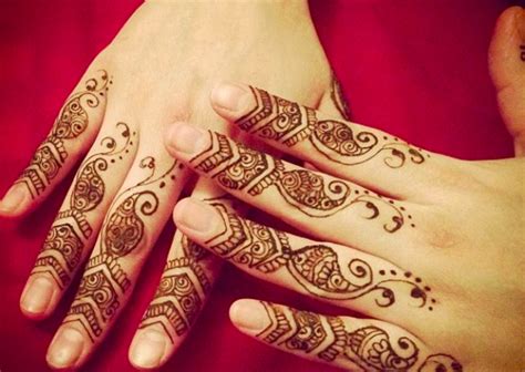 +Mehandi Designs Simple Me 的图像结果