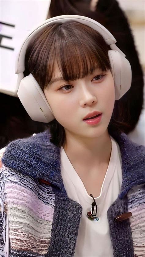 ღ 𝑊𝐼𝑁𝑇𝐸𝑅 ღ | Winter puppy, Kpop girls, Baby winter
