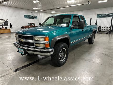 1995 Chevrolet Silverado 2500 | 4-Wheel Classics/Classic Car, Truck, and SUV Sales