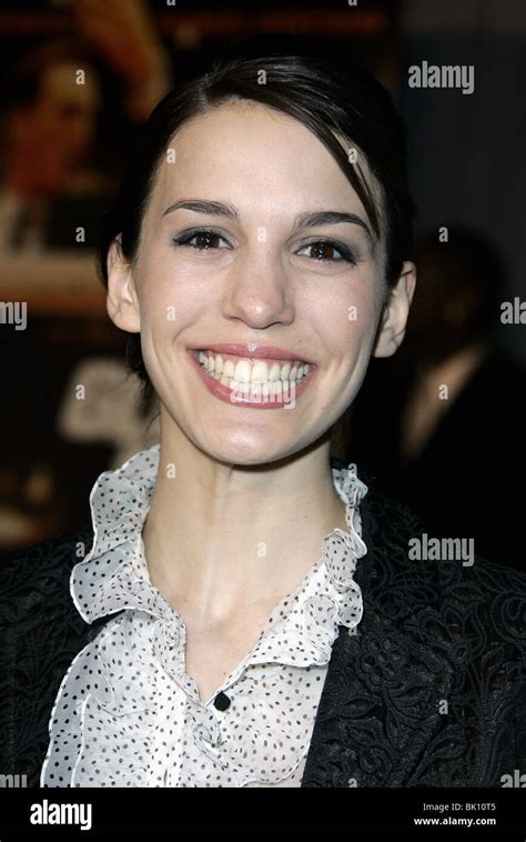 Christy Carlson Romano La Bella E La Bestia