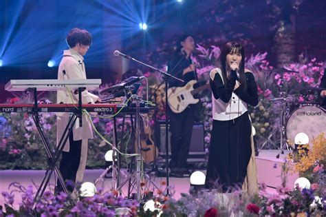 YOASOBI、『SONGS』初登場。“ラブレター”、“大正浪漫”、“ツバメ”をテレビ初披露 (2021/11/22) 邦楽ニュース｜音楽情報 ...