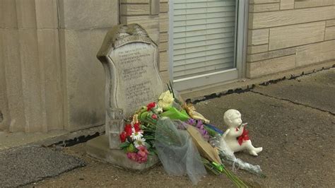 Community, friends rally behind those who knew fallen Charlestown ...