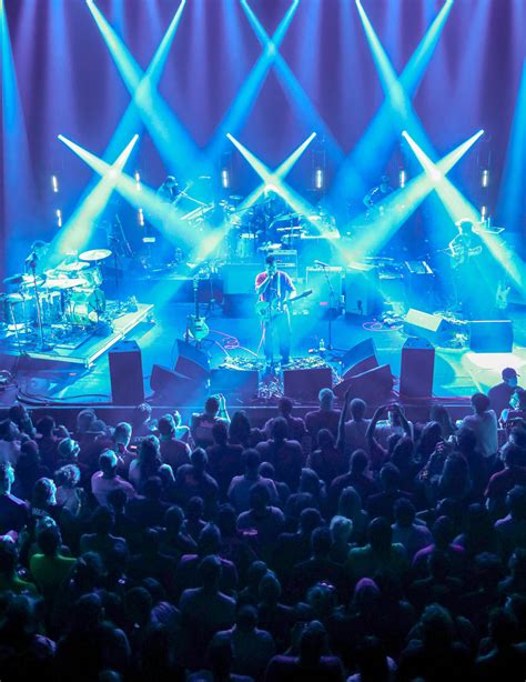 Modest Mouse Live Performances 的图像结果