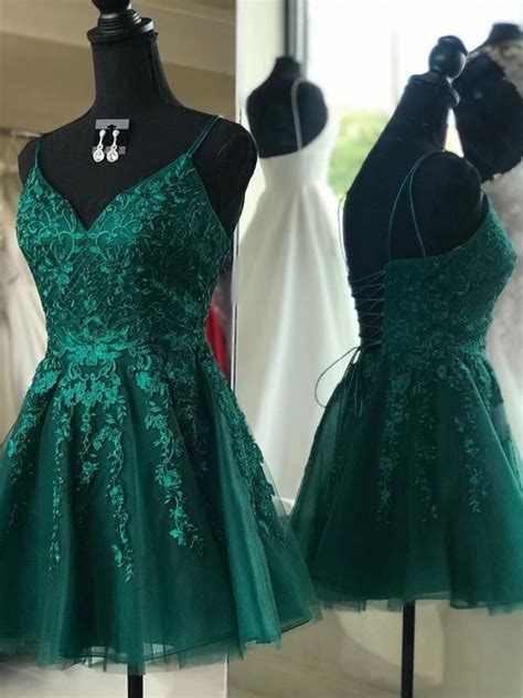 prom dresses emerald green