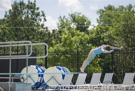 Riverside Swim Club slide show - Riverside Brookfield Landmark