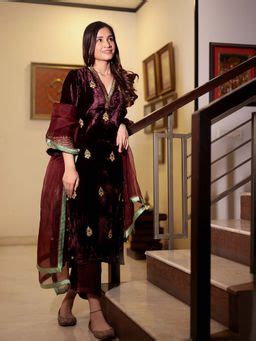 Buy Velvet Suit For Women Online in India At Discounts Above 70%