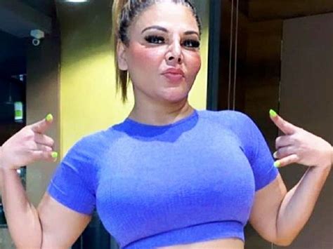 जब ब्रेस्ट इम्प्लांट फटने के डर से रोने लगीं राखी! - Rakhi Sawant ...