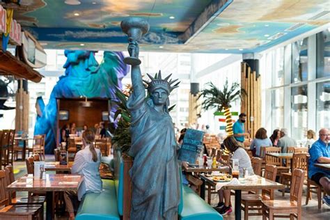 Great fun - Statue of Liberty cocktail glass is fab - Reviews, Photos ...