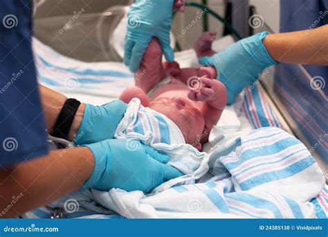 Newborn Baby Moments after Birth Stock Photo - Image of neonatal ...
