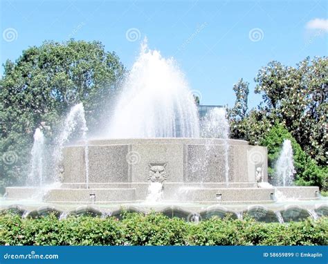 Washington the Lower Senate Park Fountain 2013 Stock Image - Image of ...
