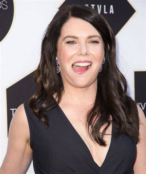 Girlmore Girls, Lorelai Gilmore, Lauren Graham, Alexis Bledel, Adele, Body Measurements, Favs ...
