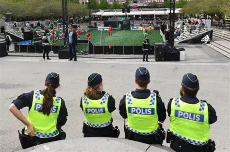 UK Police Identify Manchester Suicide Bomber As 23-YO Son Of Libyan ...