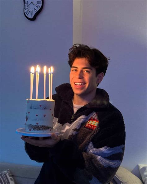 Benji Krol - Age, Height, Net Worth, Girlfriend, Bio, Facts, Wiki