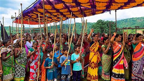 Empowering India's Women: The Struggle for Land Rights in Chopdiyal Village