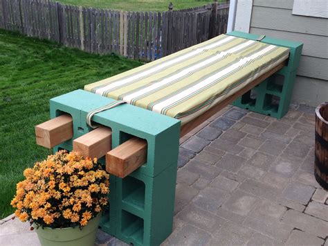 Cinder Block Bench- perfect for your patio or deck! Cinder Block ...