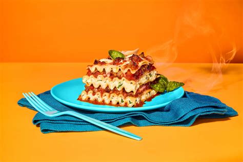 Fresh Hot Italian Sausage Links | Johnsonville