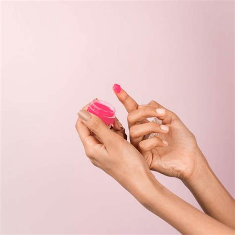 Lip Scrub for Pink Lips | ALANNA