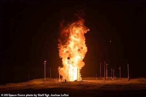 US test launches nuclear-capable missile to show readiness