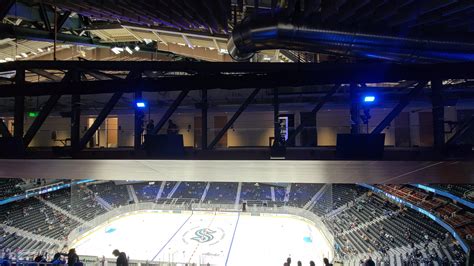 I'll never buy tickets behind the pressbox again : r/SeattleKraken